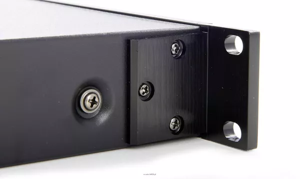 Biamp PC1000RMKII Uniwersalny odtwarzacz, DVDaudio/CD/MP3 , napęd CD/DVD audio, czytnik kart SD i złącze USB - 6